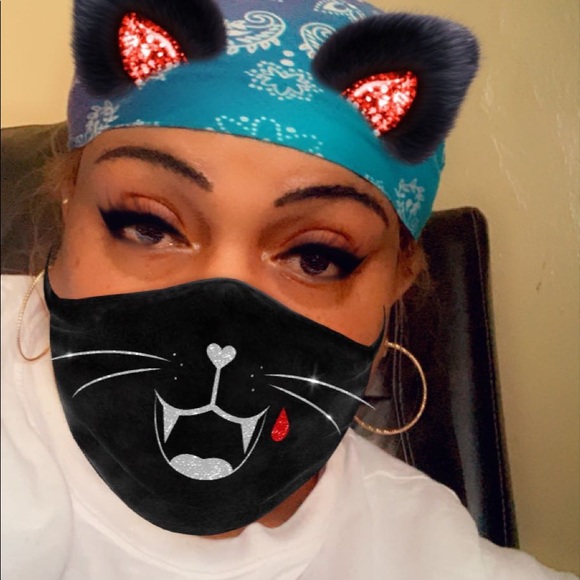 Meet your Posher, Nina - Picture 1 of 1